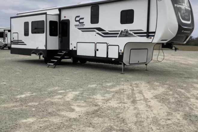 2025 Other Cedar Creek Experience 39RKB