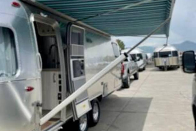 2023 International 27FB Twin