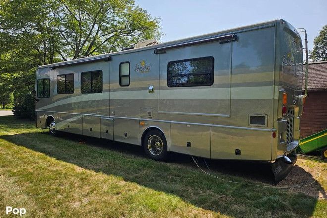 2006 Bounder 38N