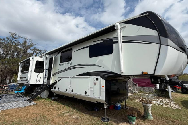 2022 North Point 377RLBH