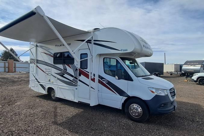 2023 Four Winds 24LT