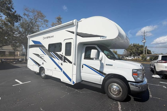 2020 Daybreak 24DB