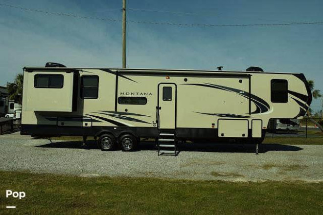 2019 Montana High Country 373RD