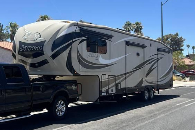 2015 Pinnacle Series M-38 FLSA