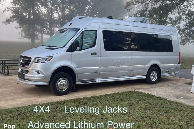 2023 Interstate 24GT 4WD