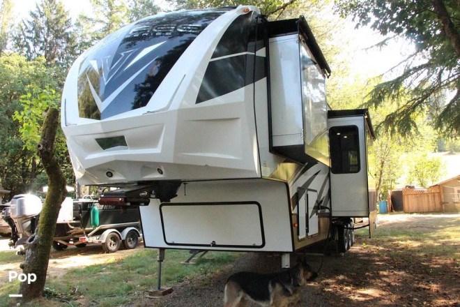 2018 Voltage Epic 4210