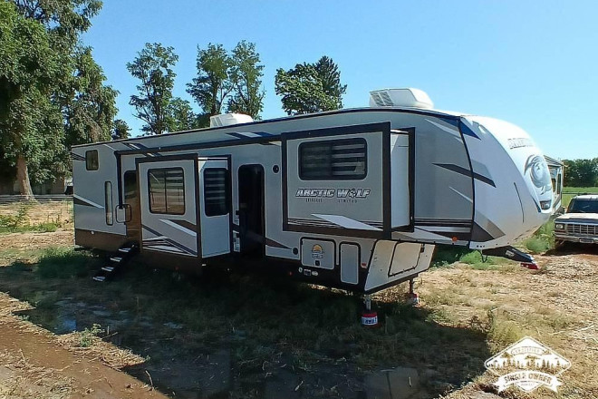 2022 Cherokee 3990 SUITE