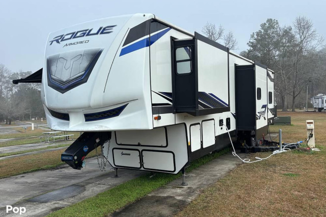 2024 Vengeance Rogue 351 G2