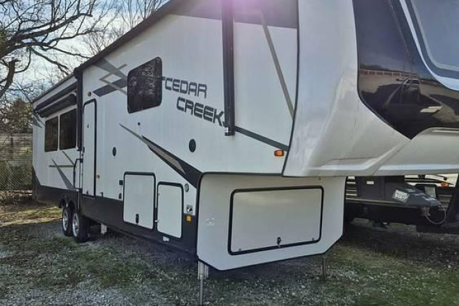 2022 Cedar Creek 388RK