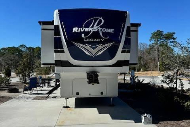 2024 Riverstone 391FSK