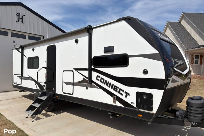 2024 Connect C282FKK