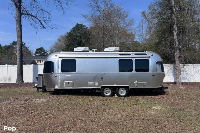 2025 International 25FB TWIN