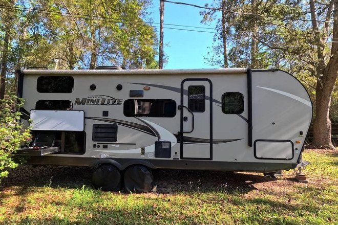 2020 Mini Lite 2509S