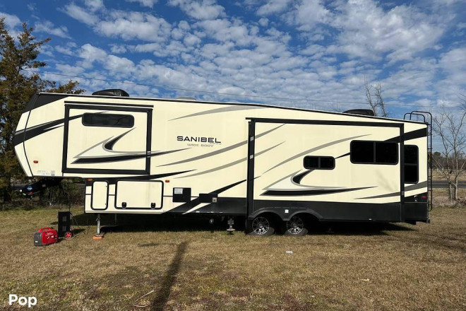 2021 Sanibel 3102rswb