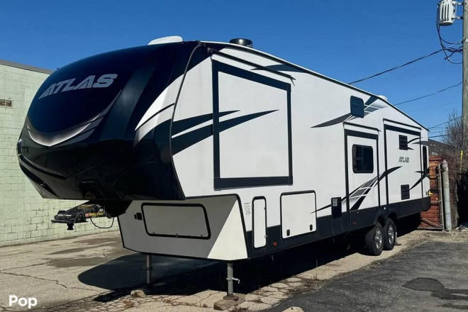 2020 Atlas 3552 MBKB