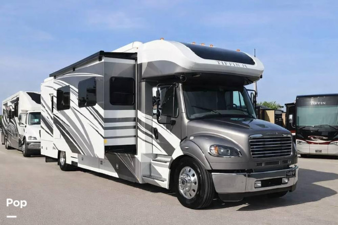 2024 Verona 40LRB LE Series