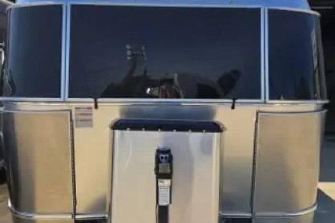 2022 Flying Cloud 25FB