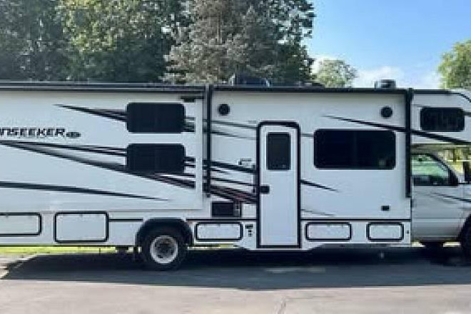 2022 Sunseeker 3250DSLE