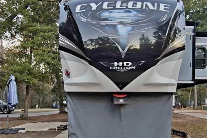 2019 Cyclone 4007