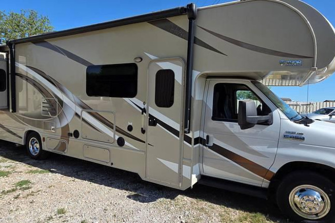 2017 Four Winds 31L
