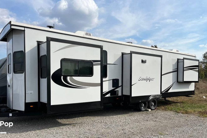 2023 Sandpiper 420FL