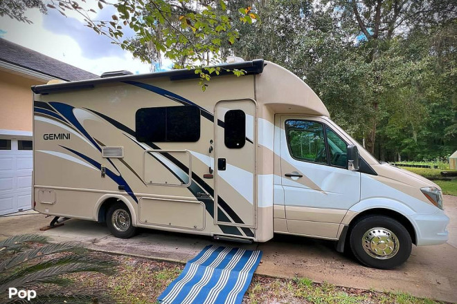 2019 Gemini 24TF