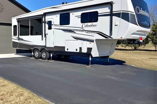 2024 Columbus R329DV