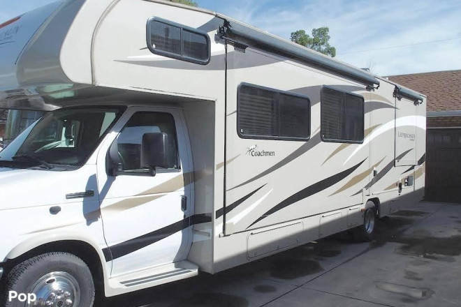 2018 Leprechaun 319MB