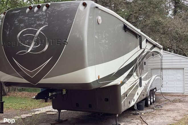 2021 Mobile Suites 44 Houston