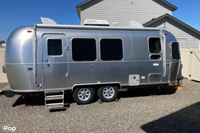 2023 Flying Cloud 23FB