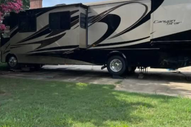 2011 Canyon Star 3810