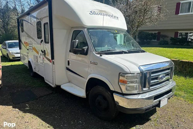 2016 Sunseeker 2430S