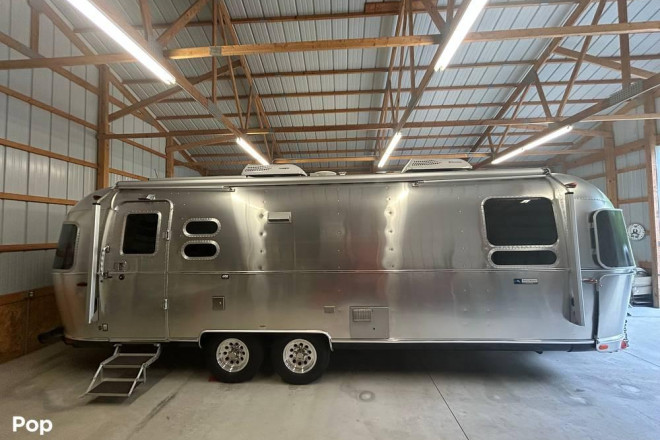 2017 Other 27FB Special Edition