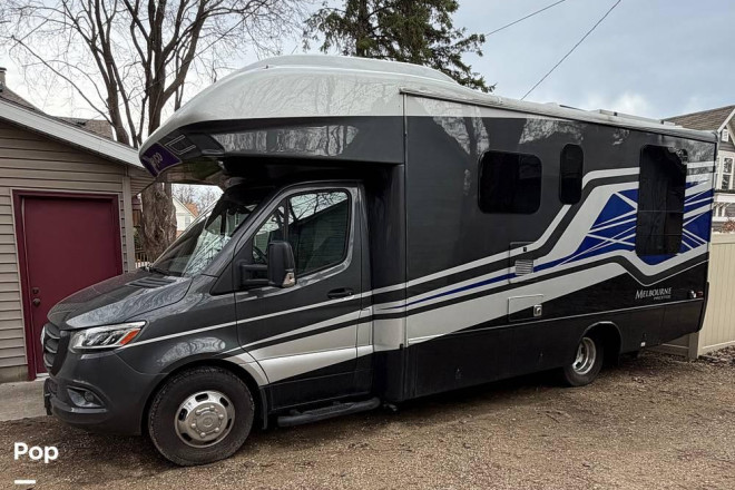 2023 Melbourne Prestige 24NP