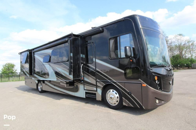 2019 Pace Arrow 35QS