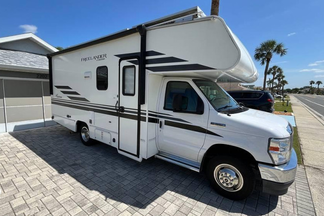 2021 Freelander 21RS