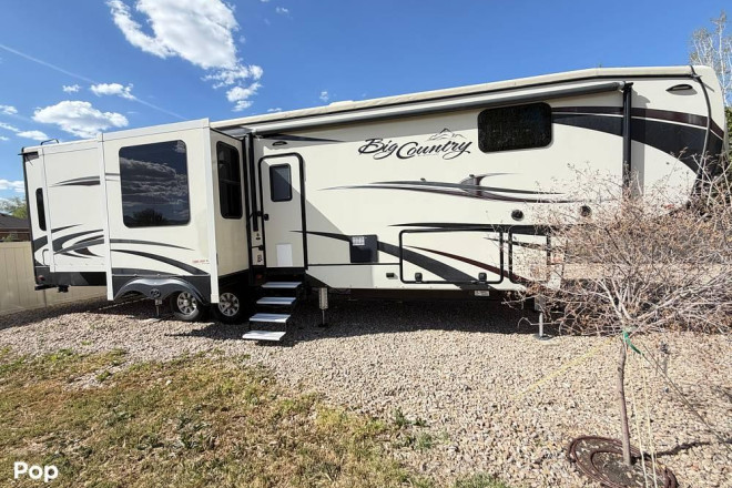 2018 Big Country 3965DSS