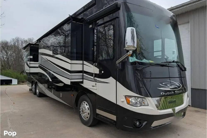 2016 Dutch Star 4018