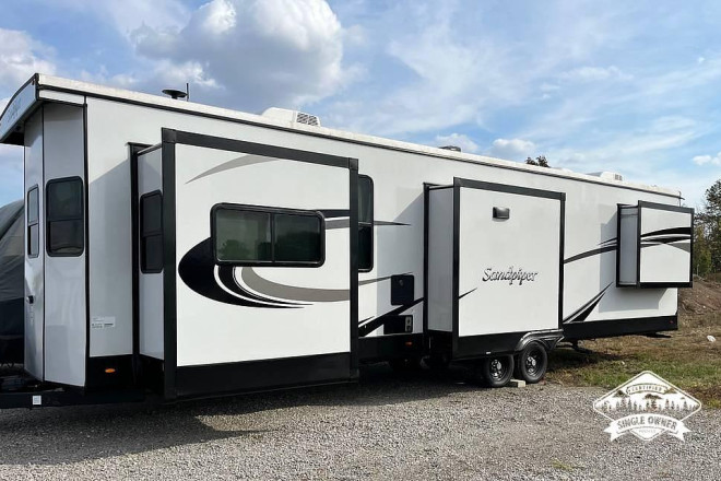 2023 Sandpiper 420FL