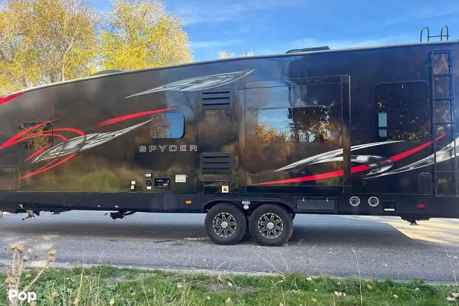 2017 Spyder 28SC