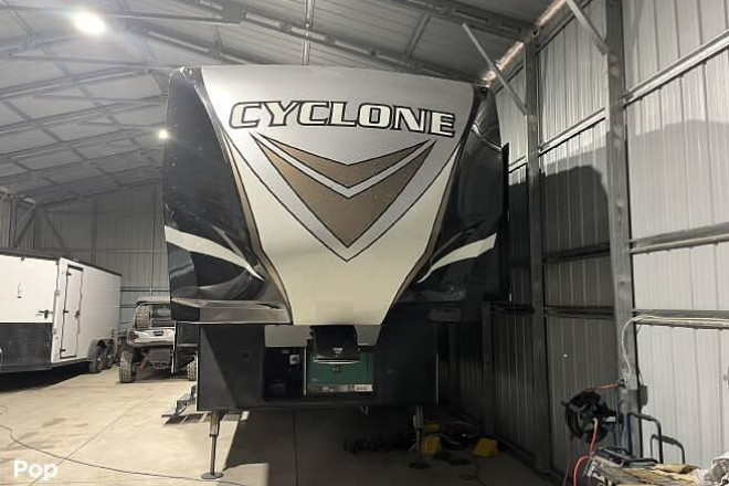 2019 Cyclone 4005