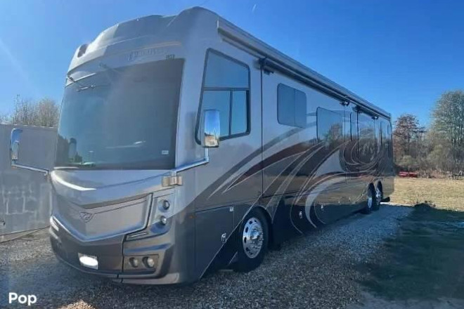 2021 Discovery LXE 44B