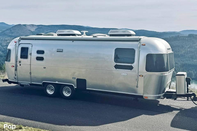 2022 Flying Cloud 27 FBQ