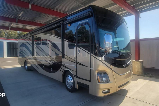2015 Discovery 40X