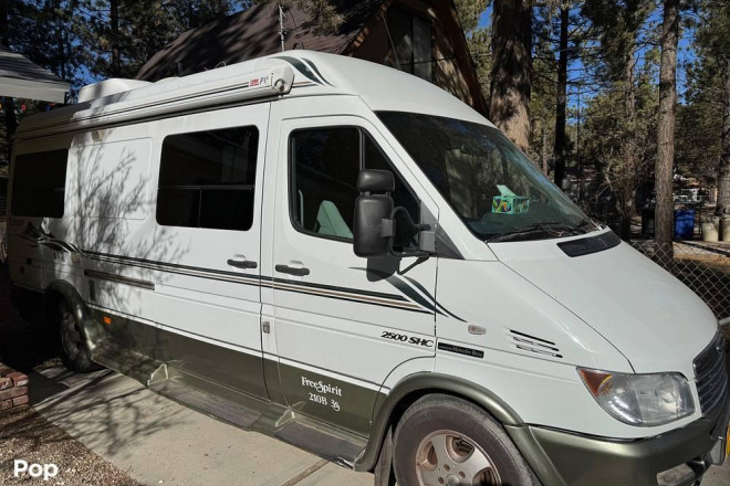 2006 Free Spirit 210B 3S