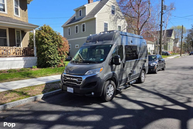 2025 Rize 18G Promaster Rooftop