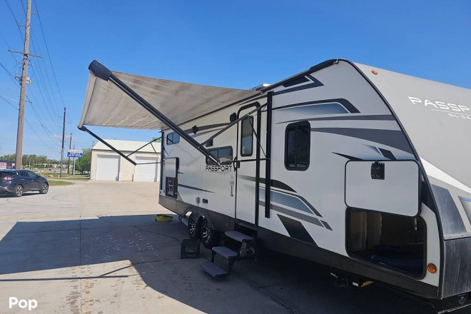 2022 Passport 268BH