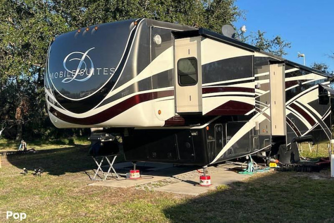 2019 Mobile Suites 44 Memphis