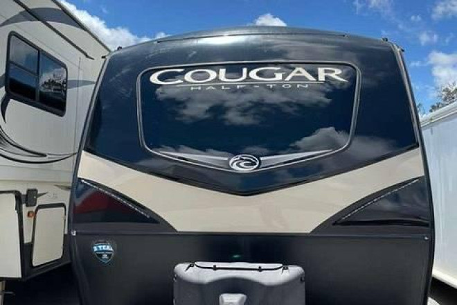 2019 Cougar 33MLS