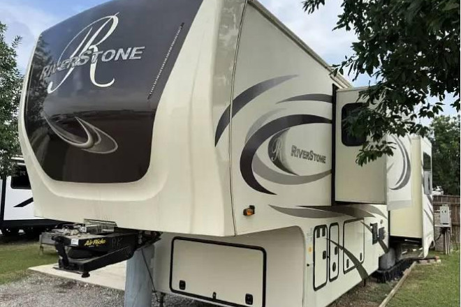 2021 Riverstone 39RKFB